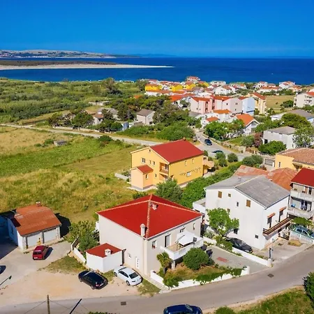 Apartment Apartments With A Parking Space Povljana, Pag - 232 Povljana