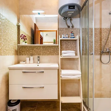Apartment Apartments With A Parking Space Povljana, Pag - 232 Povljana