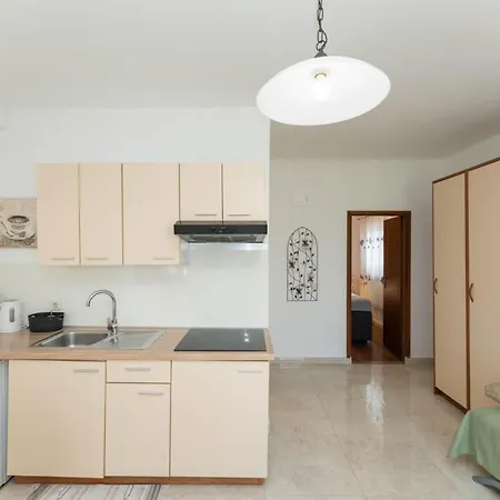 Appartement With Parking Space Povljana, Pag - 232 *